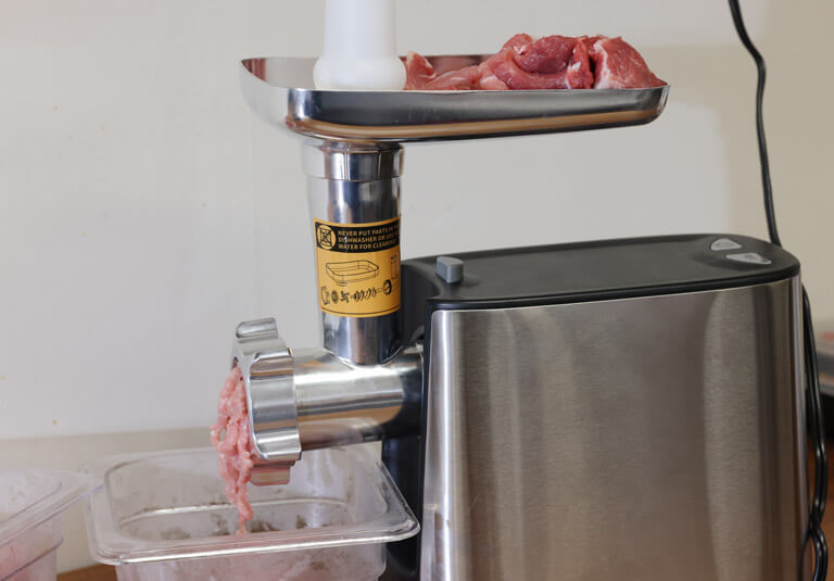 Which Meat Grinder Is Best for Your Home? - Eater
