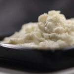 Quick 'Homestyle' Instant Mashed Potatoes Using Dried Potato Flakes